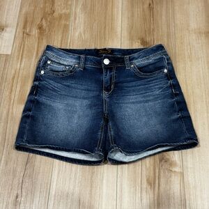 Seven7 Dark Wash Denim Shorts Size 8 Mid Rise